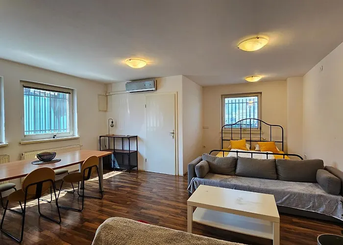 Industrial Vibe Flat